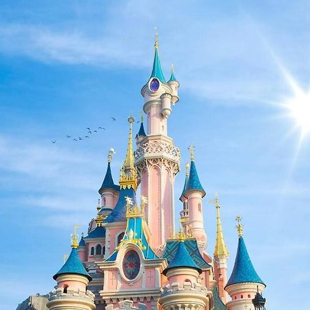 The Art Of Disney Chessy Zewnętrze zdjęcie